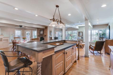 1202 Elmwood Road Bloomington IL 61701