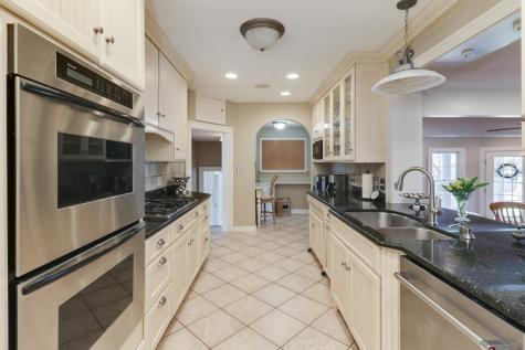 1202 Elmwood Road Bloomington IL 61701