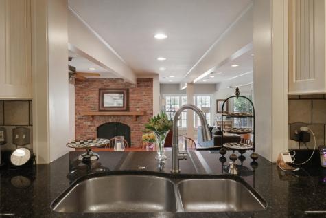1202 Elmwood Road Bloomington IL 61701