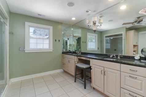 1202 Elmwood Road Bloomington IL 61701