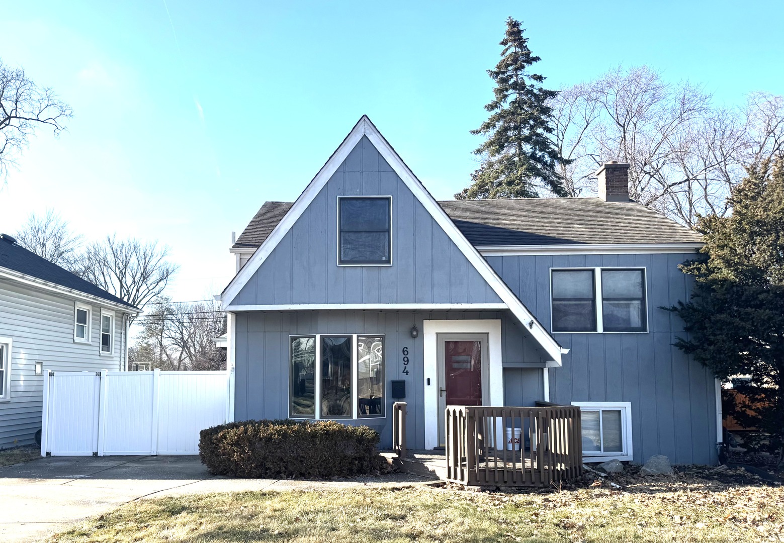 694 South York Street Elmhurst IL 60126