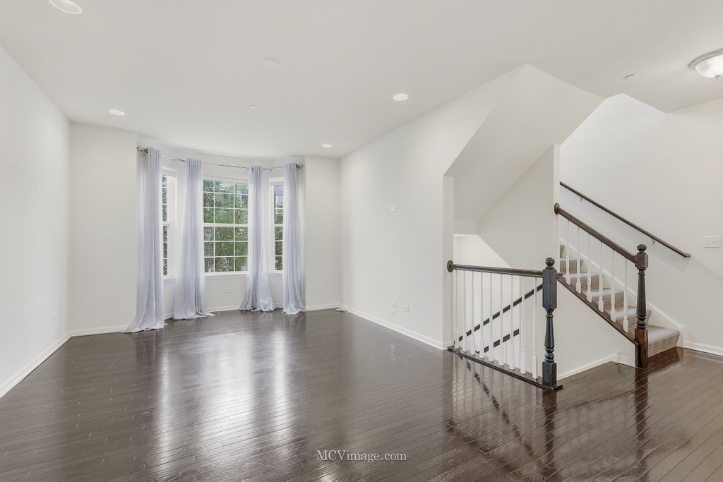 2967 Madison Drive Naperville IL 60564