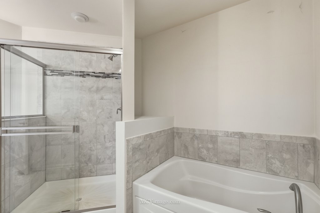 2967 Madison Drive Naperville IL 60564