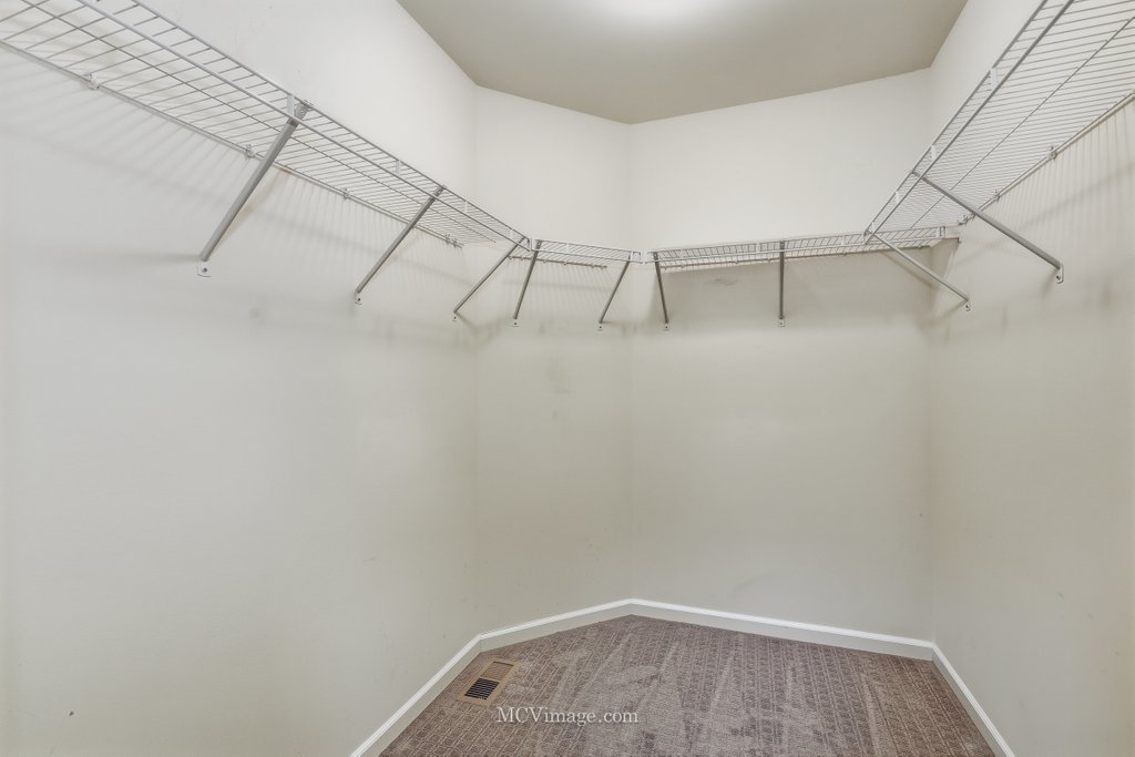 2967 Madison Drive Naperville IL 60564