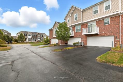 2967 Madison Drive Naperville IL 60564