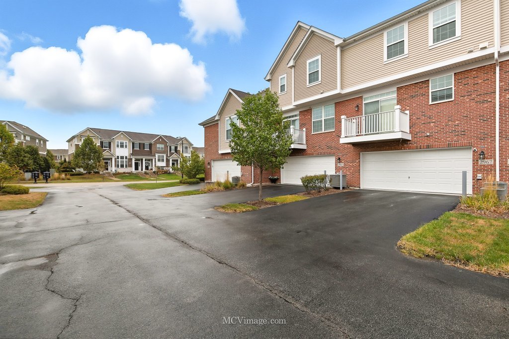 2967 Madison Drive Naperville IL 60564