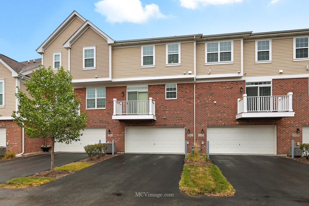 2967 Madison Drive Naperville IL 60564