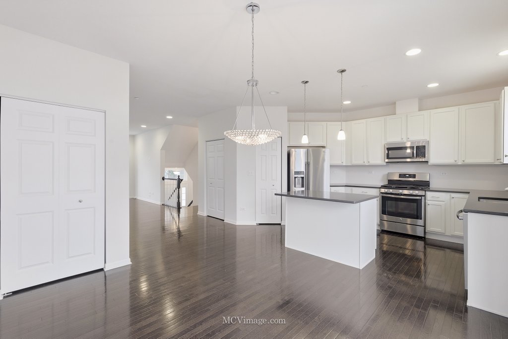 2967 Madison Drive Naperville IL 60564