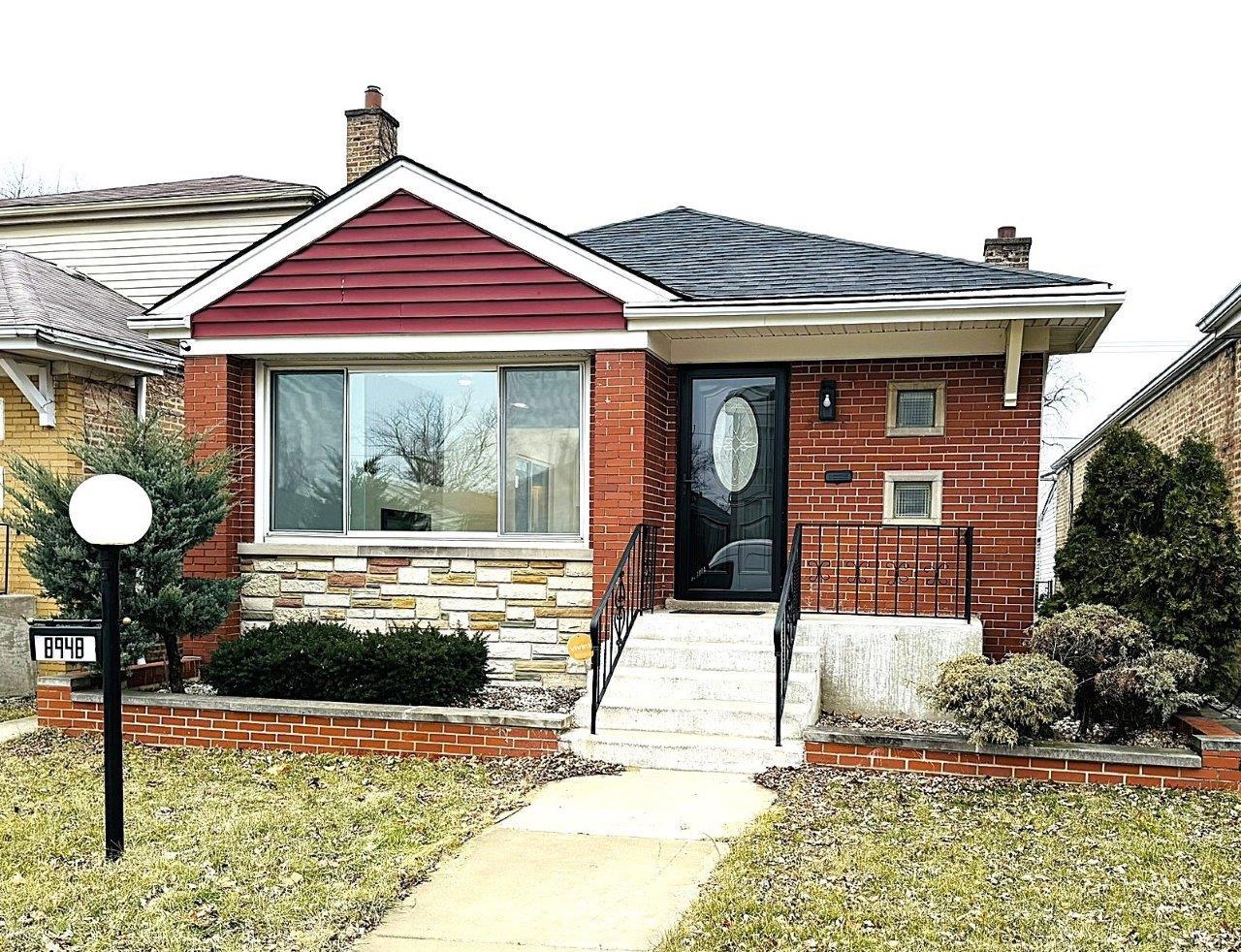 8948 South Crandon Avenue Chicago IL 60617
