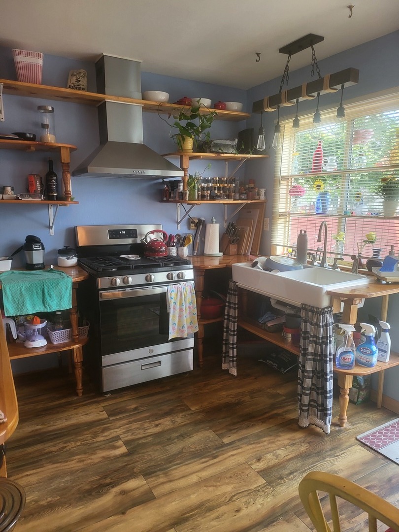 198 Beaconridge Drive Bolingbrook IL 60440