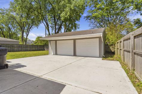 920 Central Avenue Matteson IL 60443
