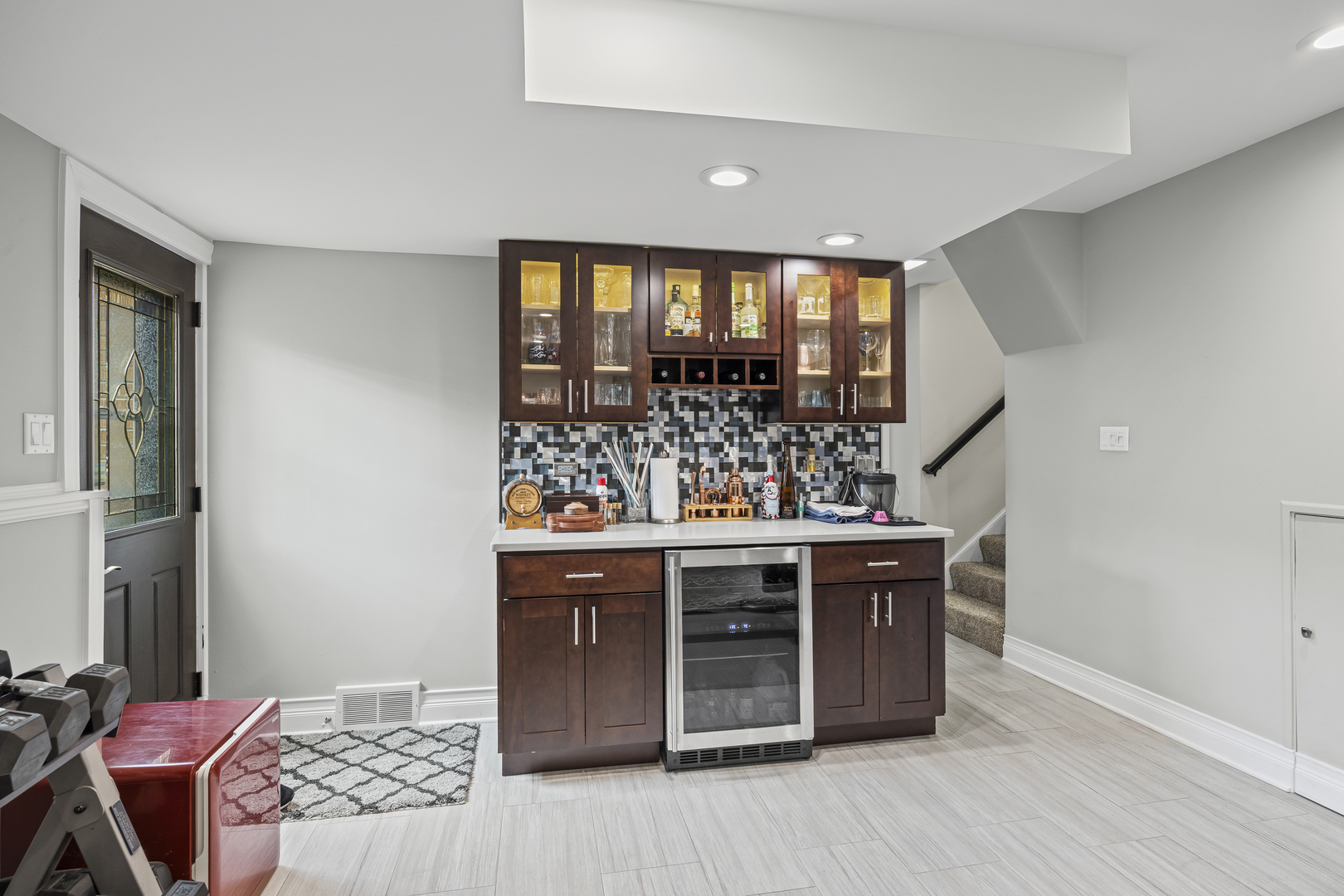 130 South Elm Tree Lane Elmhurst IL 60126