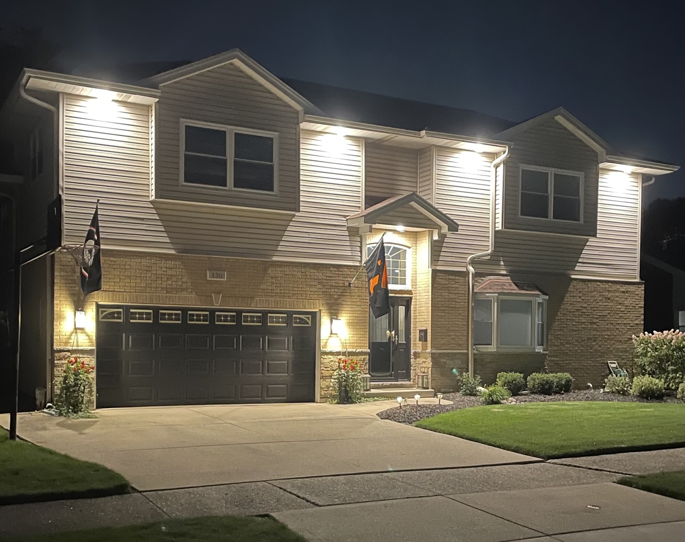 130 South Elm Tree Lane Elmhurst IL 60126
