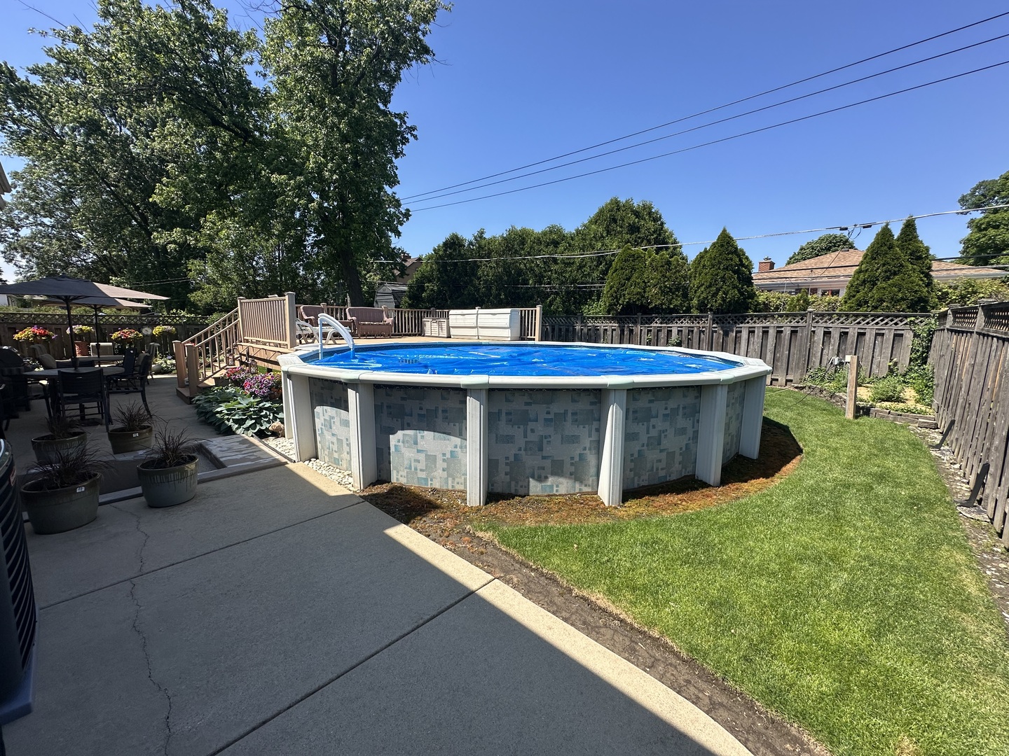 130 South Elm Tree Lane Elmhurst IL 60126