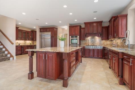 26 East Peter Lane Hawthorn Woods IL 60047