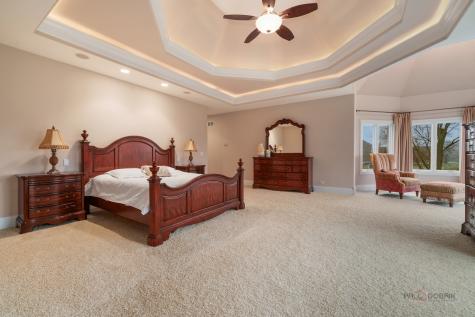 26 East Peter Lane Hawthorn Woods IL 60047