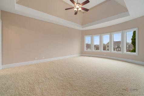 26 East Peter Lane Hawthorn Woods IL 60047