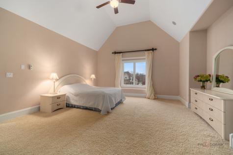 26 East Peter Lane Hawthorn Woods IL 60047