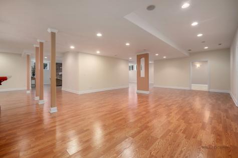 26 East Peter Lane Hawthorn Woods IL 60047