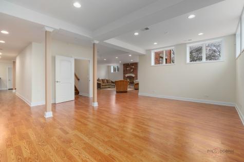 26 East Peter Lane Hawthorn Woods IL 60047