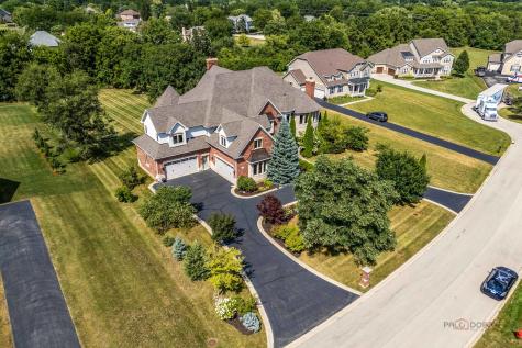 26 East Peter Lane Hawthorn Woods IL 60047
