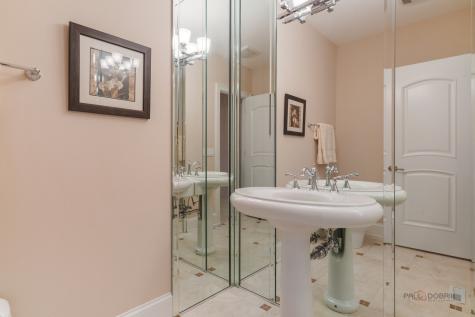 26 East Peter Lane Hawthorn Woods IL 60047