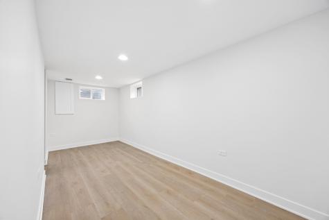 6214 Pershing Avenue Downers Grove IL 60516
