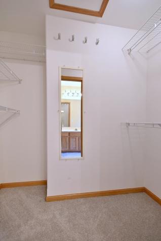 6069 River Bend Drive Lisle IL 60532