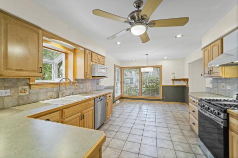421 North Elm Street Itasca IL 60143