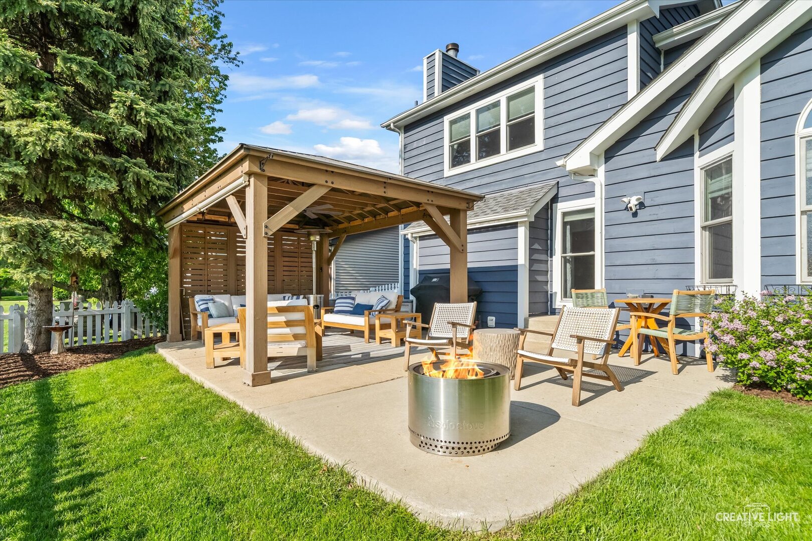 2576 Leach Drive Naperville IL 60564