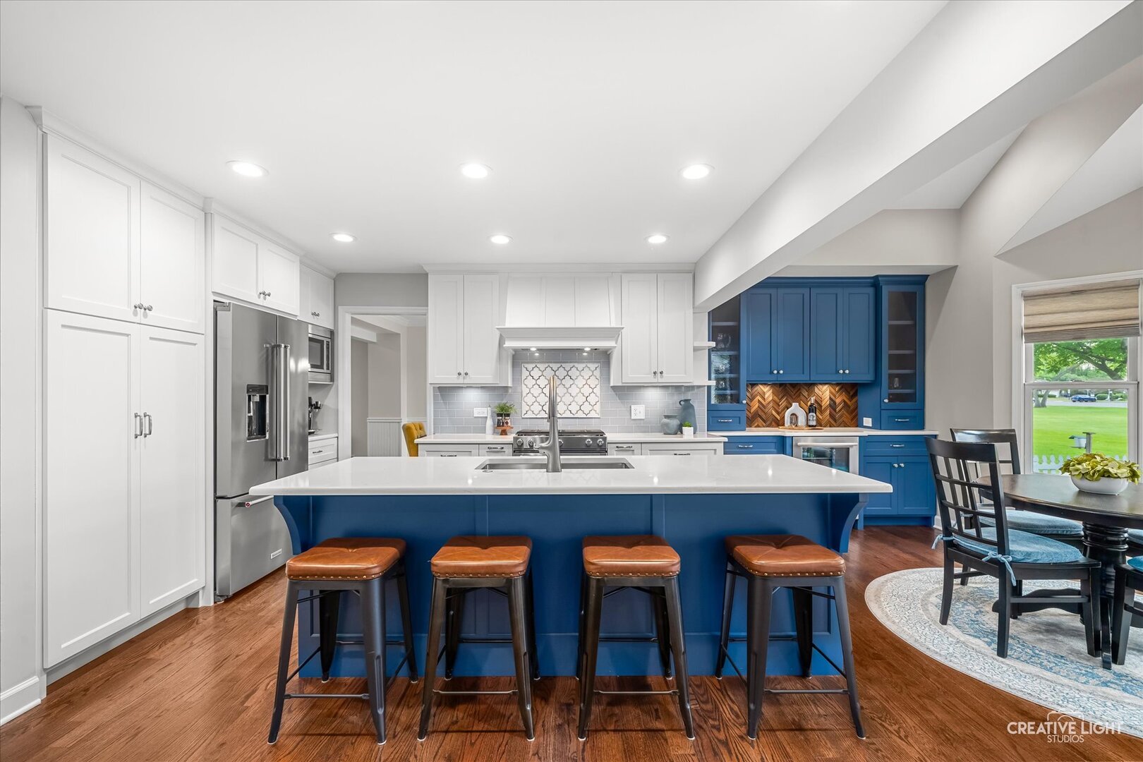 2576 Leach Drive Naperville IL 60564