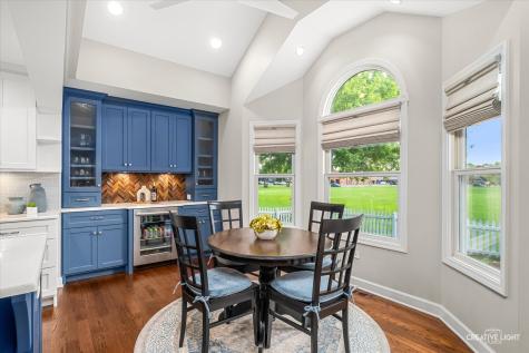 2576 Leach Drive Naperville IL 60564