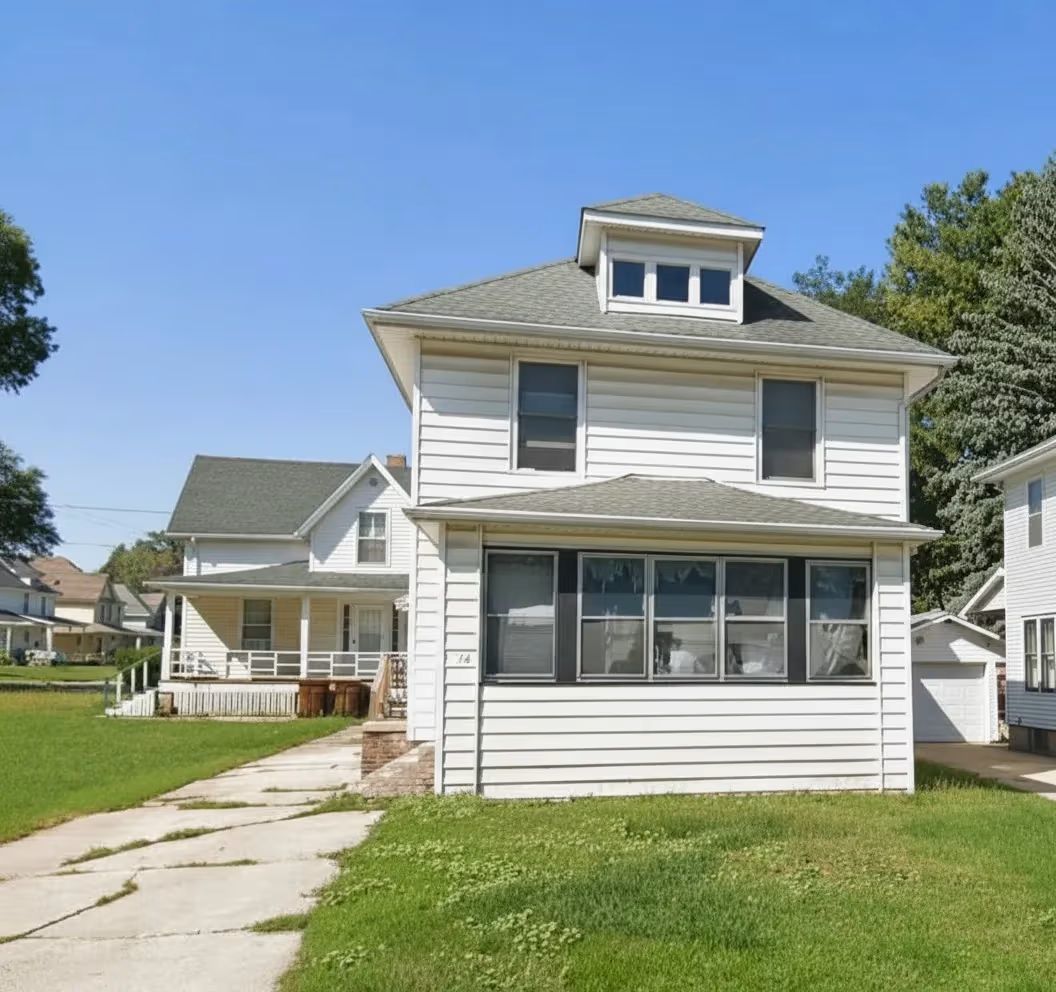 1254 South Chicago Avenue Freeport IL 61032