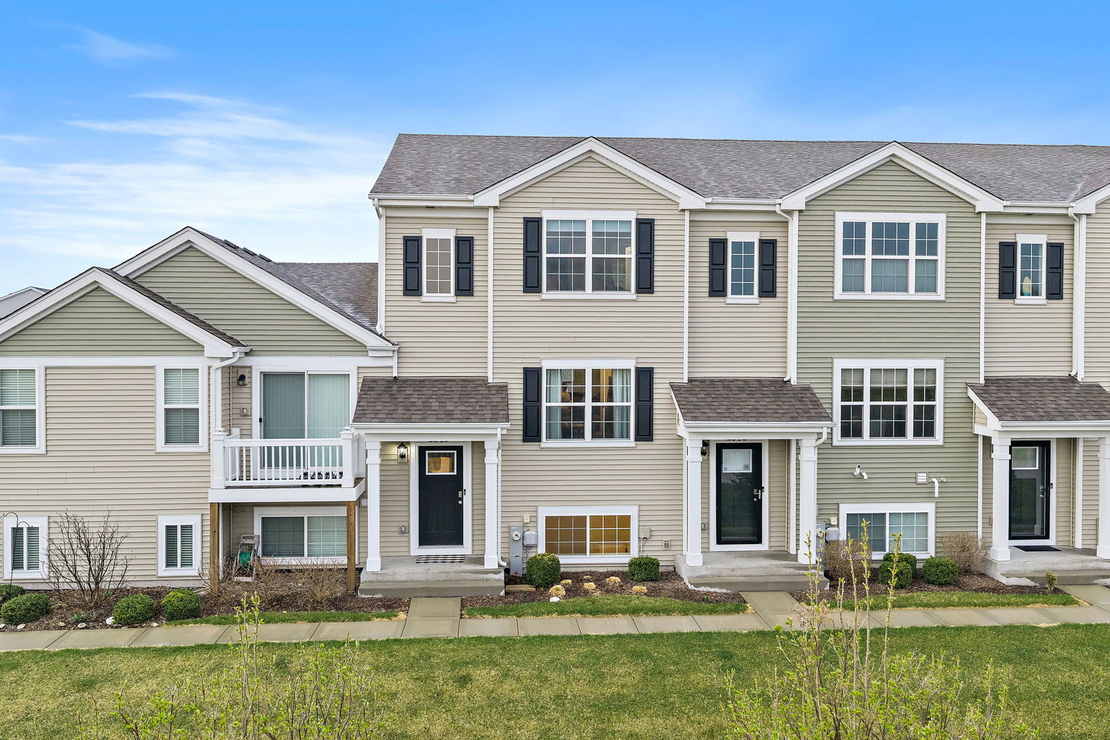 2563 Bella Drive Pingree Grove IL 60140