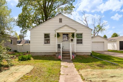 318 South 3rd Street Marion IL 62959