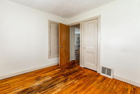 318 South 3rd Street Marion IL 62959