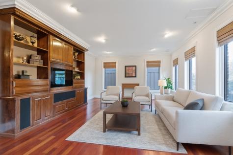 9435 Central Park Avenue Evanston IL 60203