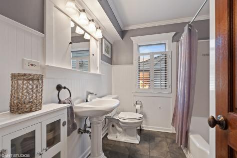 9435 Central Park Avenue Evanston IL 60203
