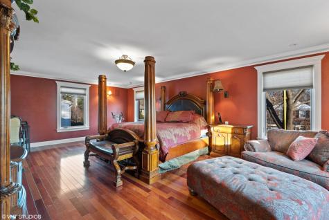 9435 Central Park Avenue Evanston IL 60203