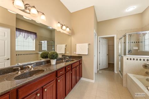 700 Cheshire Court Oswego IL 60543