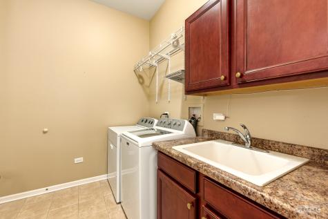 700 Cheshire Court Oswego IL 60543