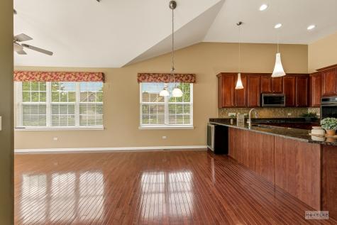 700 Cheshire Court Oswego IL 60543