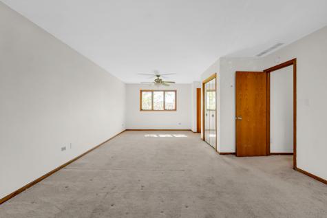 18354 De Jong Lane Lansing IL 60438