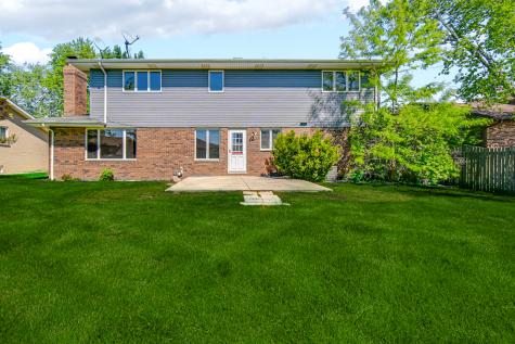 18354 De Jong Lane Lansing IL 60438