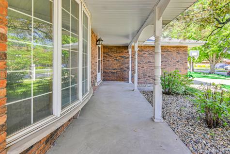 18354 De Jong Lane Lansing IL 60438