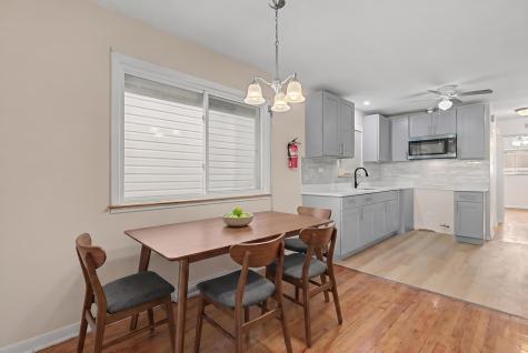 9256 South Calumet Avenue Chicago IL 60619