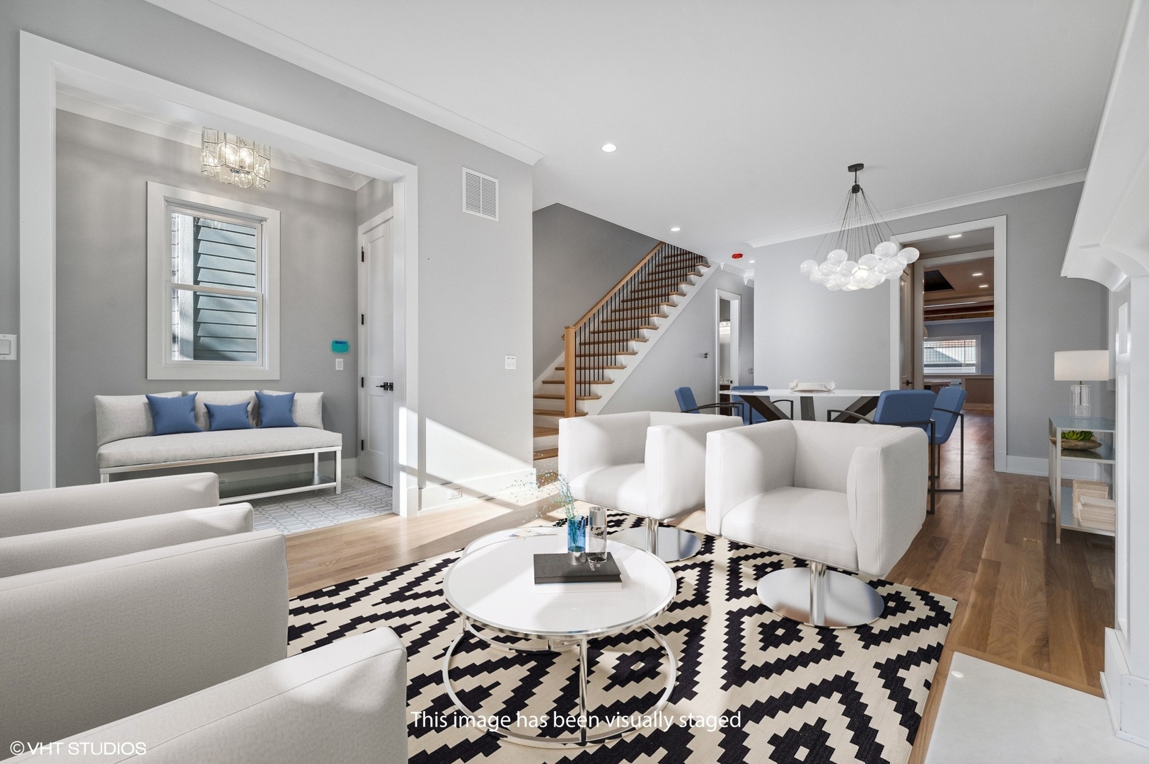 3302 North Hoyne Avenue Chicago IL 60618