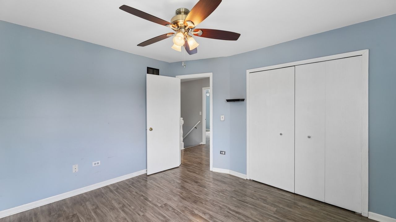 6 Boulder Ridge Court Bolingbrook IL 60490