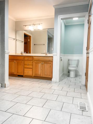 1308 Axcel Lane Sycamore IL 60178