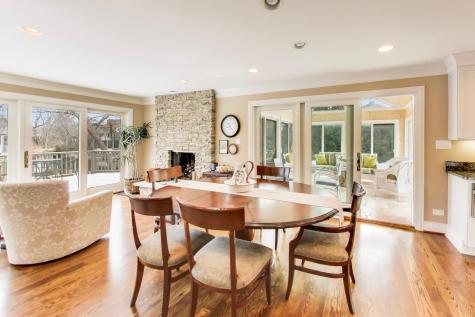 12 Warrington Drive Lake Bluff IL 60044
